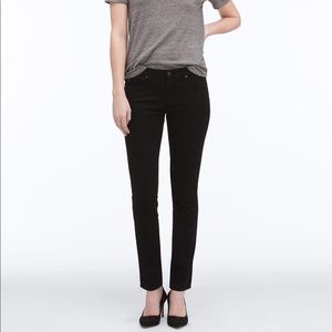 AG The Stilt Cigarette Leg Skinny Jean